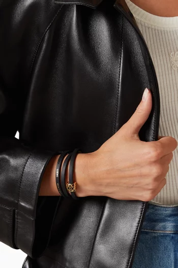 Anagram Twist Bracelet in Leather