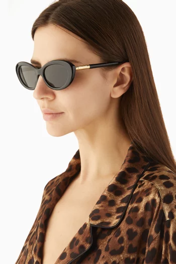 Oval Sunglasses in Acetate