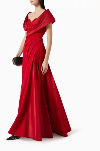 Off-shoulder Train Gown in Crepe Taffeta