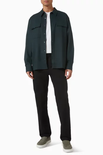 قميص سهل الارتداء بصف أزرار ودرجات ألوان مدمجة