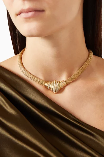 قلادة ريفايفال من الثمانينيات