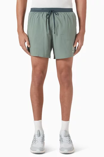 شورت للجري سترايد بتقنية Dri-FIT‏ نايك x إيليود كيبتشوجي