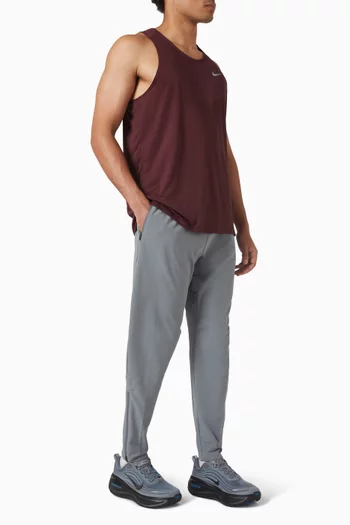 تي شيرت سترايد بلا أكمام للجري بتقنية Dri-FIT ABV‏