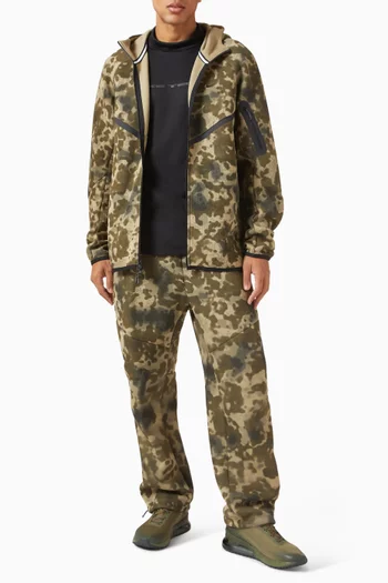 Camo Windrunner Jacket in Tech-fleece