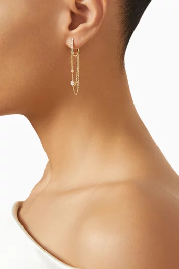 Diamond Huggie Earrings in 18kt Yellow Gold