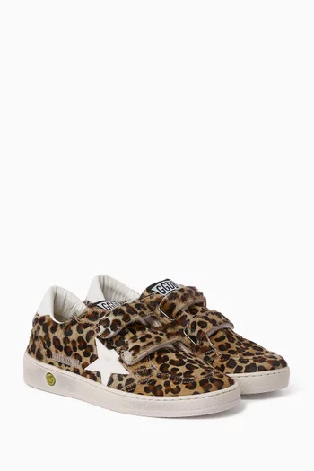 سنيكرز بول ستار بشريط وجزء علوي شعر مهر