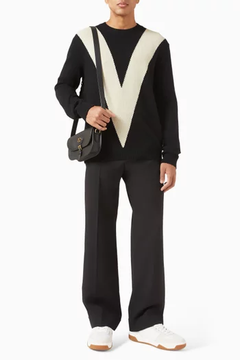 سترة بطبقة على شكل حرف V‏ صوف