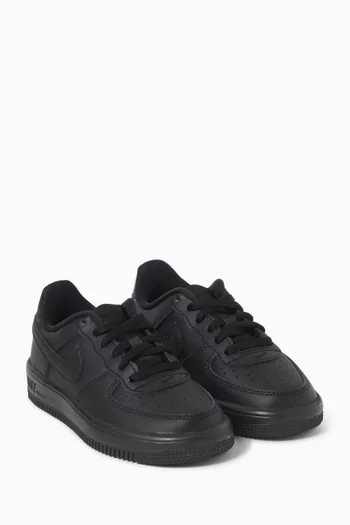 سنيكرز فورس 1 أسفل الكاحل