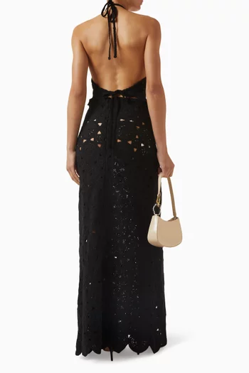 بلوزة بحمالة حول الرقبة كروشيه