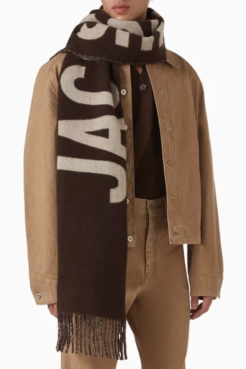 وشاح مخطط بشعار الماركة صوف