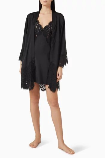 فستان بيتون قصير بتصميم سهل الارتداء