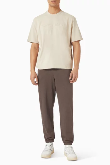 تي شيرت بشعار الماركة قطن