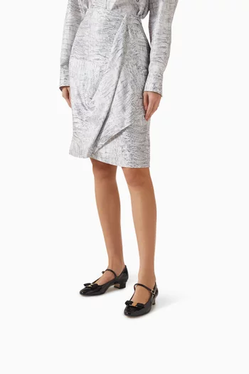 حذاء كلاسيك ماري جين فارا بعقدة وكعب 30 مم جلد