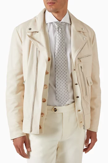 ربطة عنق بنقشة حرير