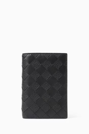 Passport Case in Intrecciato Leather