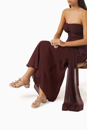 حذاء كاترينا مفتوح من الخلف بكعب 40 مم جلد