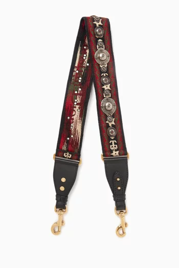 حمالة كتف بحلية ميدالية قنب وجلد