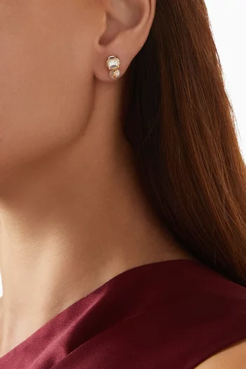 JC Pearl Cube Stud Earrings in Metal