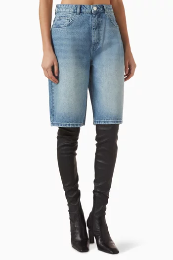 شورت برمودا بقصة فضفاضة دينم