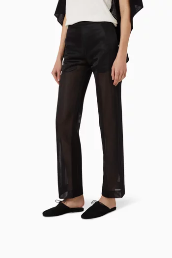 Lyn Flat Mules in Leather