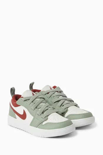 سنيكرز جوردان ألت 1 أسفل الكاحل