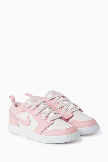 سنيكرز جوردان ألت 1 أسفل الكاحل