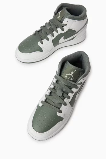 Air Jordan 1 Sneakers in Leather