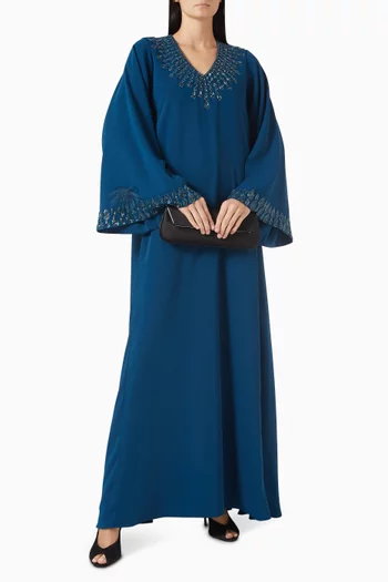 قفطان مطرز بالخرز