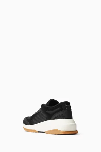 Jogger Sneakers in Suede & Mesh