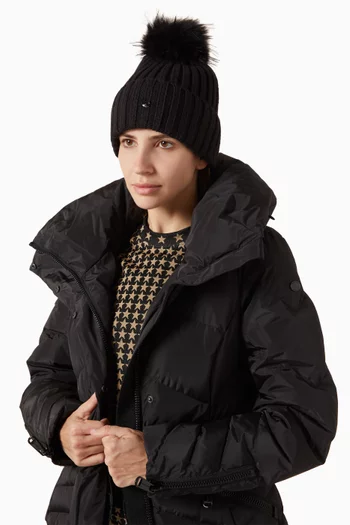 قبعة بيني أونا بومبون منسوجة