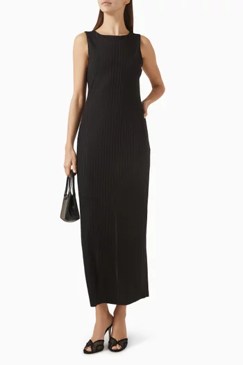 فستان ناتاليا بفتحة رقبة على شكل قارب مزيج فيسكوز