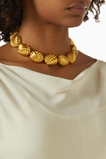 Knot Collar Necklace in 22kt Gold-plated Brass