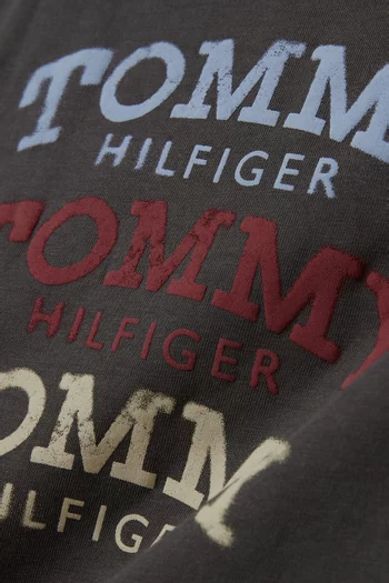 تي شيرت بطبعة شعار الماركة قطن بلون باهت