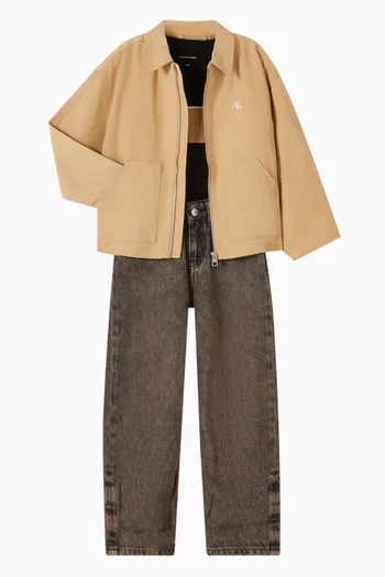 جاكيت مستوحى من ملابس العمال