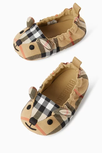 Thomas Bear Check Booties in Cotton