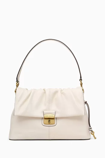 The Crisitna Messenger Shoulder Bag in Leather