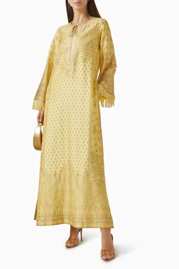 قفطان بنقشة ورباط تضييق