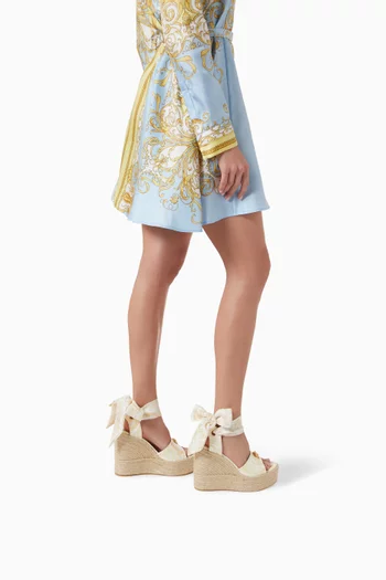 حذاء إسبادريل بحلية شعار ميدوسا ونعل سميك وكعب 120 مم