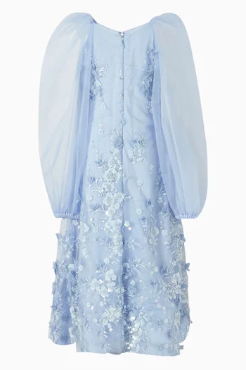 فستان طويل بزهور مطرزة