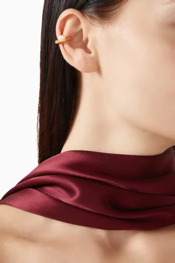 قرط بالون منفرد بتصميم يحيط بالأذن فضة إسترلينية مطلية ذهب عيار 18