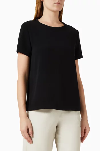 Essential T-shirt in Satin