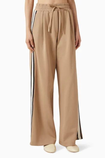 بنطال رياضي بقصة ساق واسعة