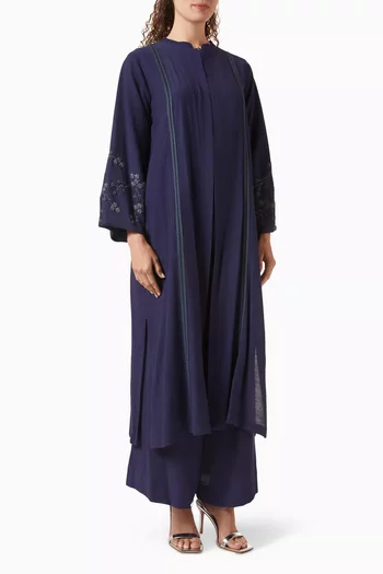 طقم من أربع قطع