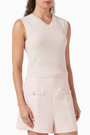 V-neck Sweater in Knit