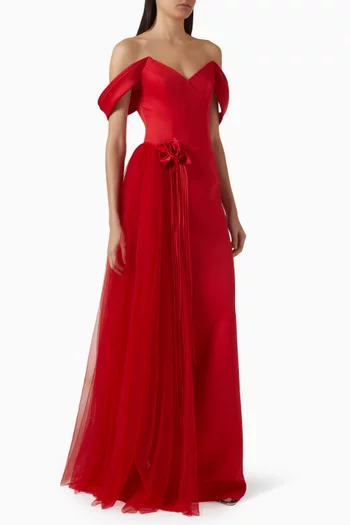 فستان سبيكا طويل بأكتاف مكشوفة