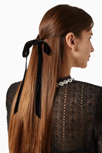 مشبك عايدة بتصميم عقدة مخمل