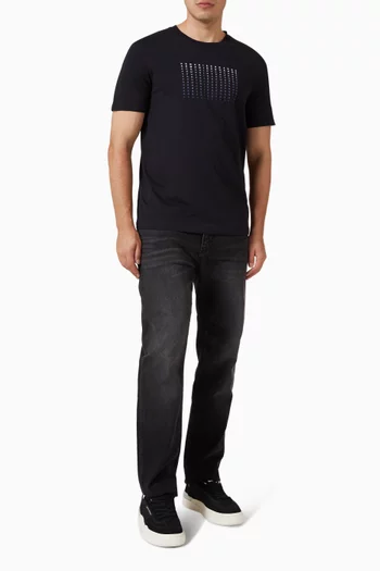 تي شيرت بطبعة شعار الماركة قطن