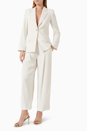 بنطال بطيات