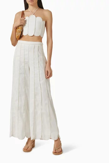 بلوزة لينا بحواف صدفية الشكل كتان