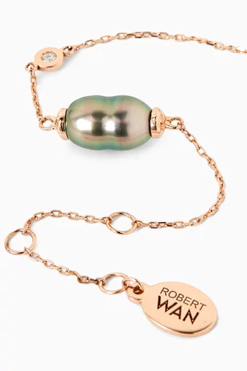 سوار مرصع بالماس واللؤلؤ ذهب وردي عيار 18